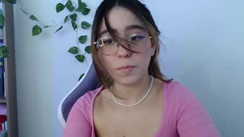 Snapshot of blairvicent chatting on 01-13-25, 03:58   online show from 01-13-25, 03:58