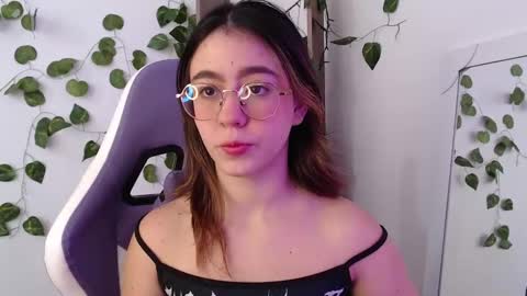 Snapshot of blairvicent chatting on 01-25-25, 01:41   online show from 01-25-25, 01:41