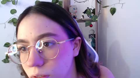 Snapshot of blairvicent chatting on 02-07-25, 12:06   online show from 02-07-25, 12:06