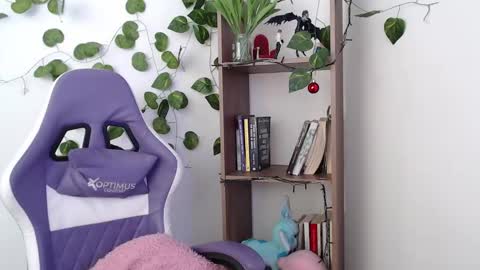 Snapshot of blairvicent chatting on 02-19-25, 04:11   online show from 02-19-25, 04:11