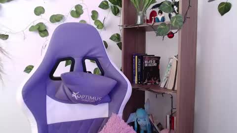 Snapshot of blairvicent chatting on 03-01-25, 04:33   online show from 03-01-25, 04:33