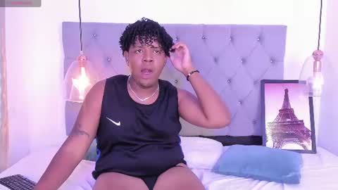 blaise_bailey13 online show from 07-11-26, 05:32