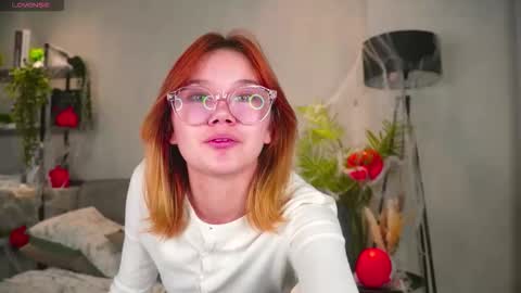 Eliza online show from 10-30-25, 10:06