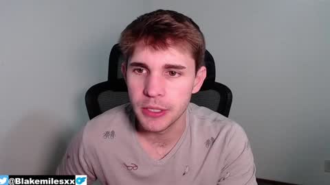 Snapshot of blakemiles2 chatting on 02-05-25, 07:07 Blake Miles online show from 02-05-25, 07:07