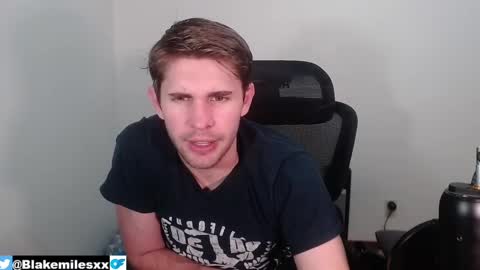 Snapshot of blakemiles2 chatting on 03-09-25, 07:34 Blake Miles online show from 03-09-25, 07:34