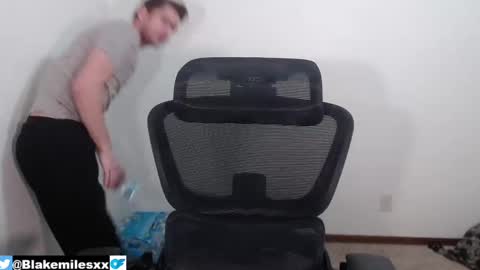 Snapshot of blakemiles2 chatting on 03-10-25, 10:26 Blake Miles online show from 03-10-25, 10:26