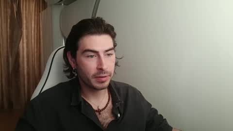 Snapshot of blakesedon13 chatting on 10-17-25, 05:32  BlakeSedon  online show from 10-17-25, 05:32