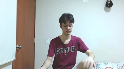 Snapshot of blakeshatter chatting on 01-10-25, 07:11 blakeshatter online show from 01-10-25, 07:11