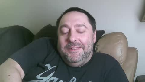 Snapshot of blakjakml chatting on 05-07-26, 02:39 Matt online show from 05-07-26, 02:39