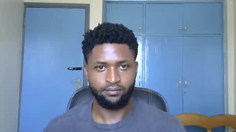 Snapshot of blakmoufaka chatting on 10-08-25, 06:55 blakmoufaka online show from 10-08-25, 06:55