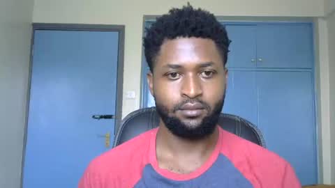 Snapshot of blakmoufaka chatting on 10-14-25, 04:46 blakmoufaka online show from 10-14-25, 04:46