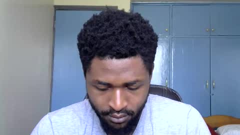 Snapshot of blakmoufaka chatting on 12-02-25, 06:19 blakmoufaka online show from 12-02-25, 06:19