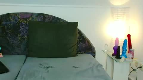 Snapshot of blankerbz chatting on 02-28-25, 07:56 BlankerBz online show from 02-28-25, 07:56