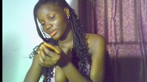 nikky00 online show from 04-08-26, 09:31