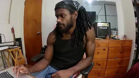 BlaqJay online show from 12-05-25, 02:20