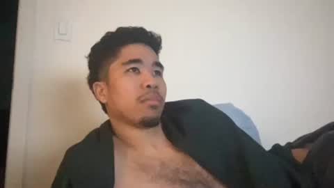 Snapshot of blasian4 chatting on 02-05-25, 01:11 blasian4 online show from 02-05-25, 01:11