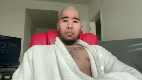 Snapshot of blasian4 chatting on 11-27-25, 08:33 blasian4 online show from 11-27-25, 08:33