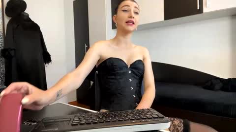 Goddess Blaze online show from 06-08-26, 07:09
