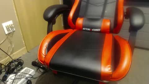 Snapshot of blazingslow chatting on 12-19-24, 08:23 blazingslow online show from 12-19-24, 08:23