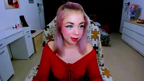 Nicole online show from 01-31-25, 07:39