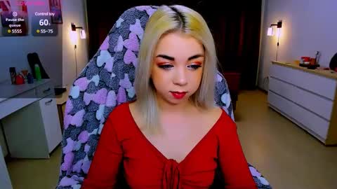 Nicole online show from 03-05-25, 03:40