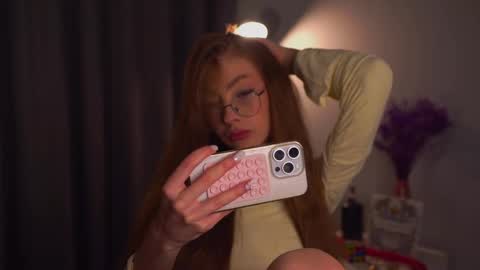  LiLy online show from 09-12-25, 03:45