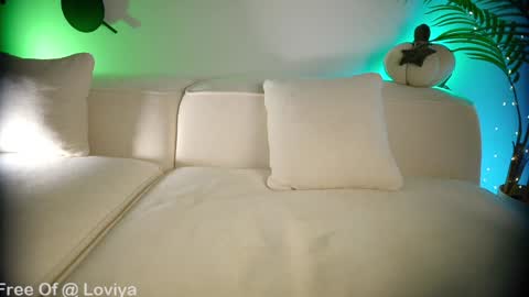 Snapshot of blisstease chatting on 02-07-25, 11:34 Bliss online show from 02-07-25, 11:34