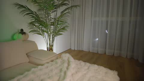 Snapshot of blisstease chatting on 03-04-25, 02:27 Bliss online show from 03-04-25, 02:27