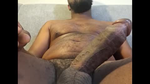 Snapshot of blkfin chatting on 10-04-25, 11:52 blkfin online show from 10-04-25, 11:52