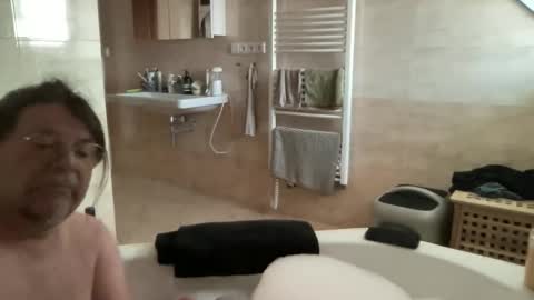 Snapshot of bllyidol chatting on 11-07-25, 08:03 BlIdoL online show from 11-07-25, 08:03