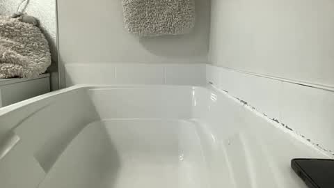 bloggirllaurel online show from 03-02-26, 07:32