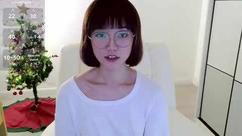 Snapshot of blon_kater chatting on 12-20-24, 10:49 YoYo online show from 12-20-24, 10:49