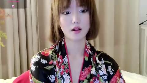 Snapshot of blon_kater chatting on 01-03-25, 12:19 YoYo online show from 01-03-25, 12:19