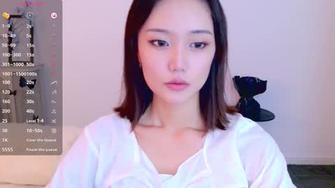 YoYo online show from 12-21-25, 11:06