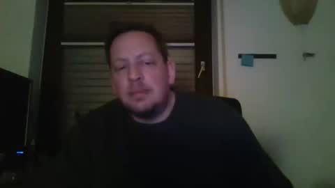 Snapshot of blonde32m chatting on 11-23-25, 05:40 blonde32m online show from 11-23-25, 05:40