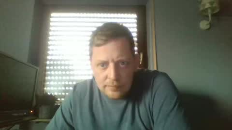 Snapshot of blonde32m chatting on 02-09-26, 11:58 blonde32m online show from 02-09-26, 11:58