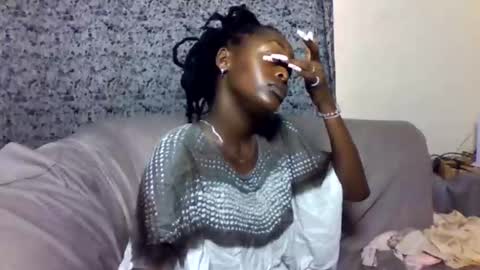 blonde_barby online show from 12-18-25, 09:26