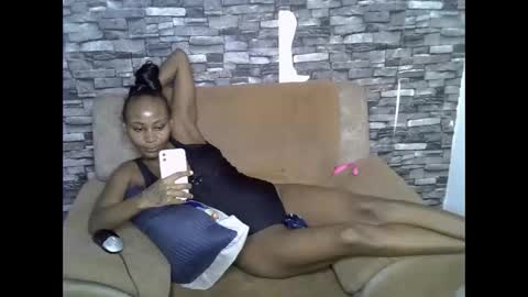 blonde_creamy online show from 05-31-26, 06:09