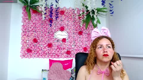 blonde_squirt_ online show from 01-30-25, 03:55