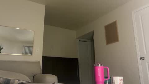 Snapshot of blondebunny999 chatting on 03-07-26, 08:00 blondebunny999 online show from 03-07-26, 08:00