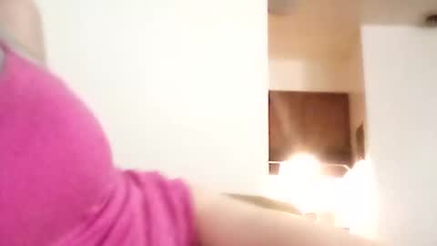 Snapshot of blondedoll89 chatting on 02-02-25, 02:17 Mark online show from 02-02-25, 02:17