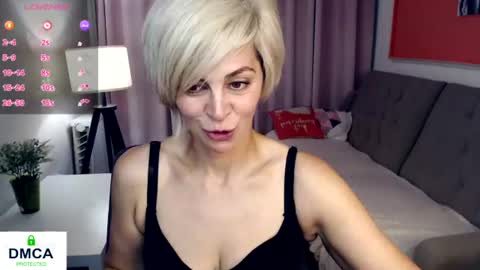 Lola online show from 07-28-26, 08:52