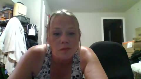 Snapshot of blondetoplease chatting on 05-24-26, 07:02 blondetoplease online show from 05-24-26, 07:02