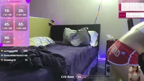 Snapshot of blondiebubblebooty chatting on 09-24-25, 02:59 Bubbles online show from 09-24-25, 02:59