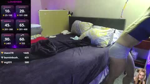 Bubbles online show from 11-10-25, 02:32