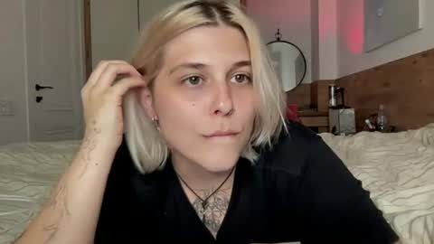 Ella online show from 07-10-26, 06:21