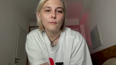 Ella online show from 07-15-26, 06:57
