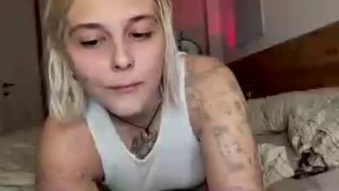 Ella online show from 07-21-26, 07:49