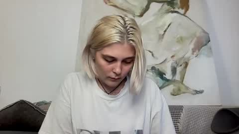 Ella online show from 07-28-26, 03:21