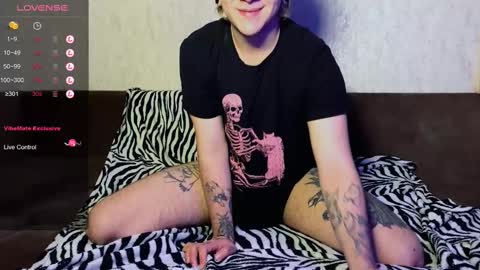 Snapshot of blooming_soul chatting on 02-19-25, 03:38 blooming_soul online show from 02-19-25, 03:38